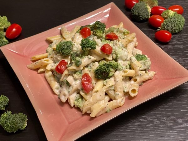 Creamy Vegan Broccoli Pasta