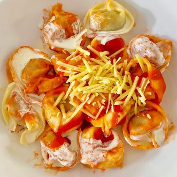 Vegeterian Pomodoro Tortellini