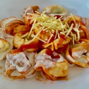 Vegeterian Pomodoro Tortellini