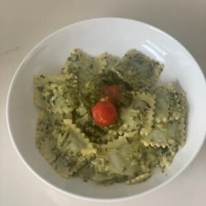 VEGETARIAN RAVIOLI with spinach Vegan cheese and spinach