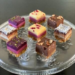 HIGH TEA (8 piece dessert ) VEGAN-GLUTENVRIJE-LOCTOSVRIJE