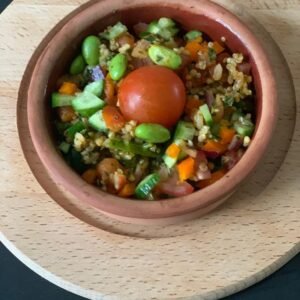 Quinoa Salade Met Bruine Rijst : Tomaten, Boerenkool En Soybean Gluten Free, Vegan, Lactoz Free